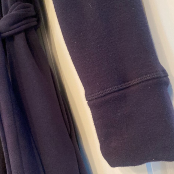 UGG Cozy Fleece-Lined Robe - Picture 4 of 11